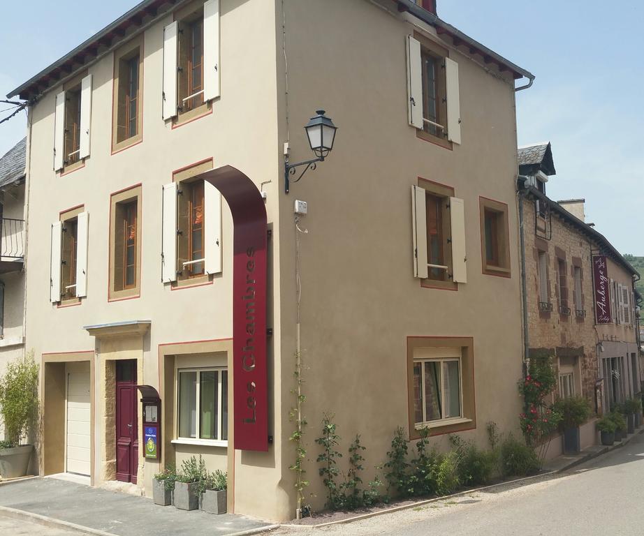 Les Chambres De L'Ady Valady Exterior foto